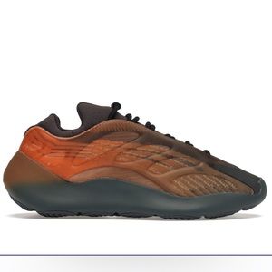 Yeezy 700 V3 copper fade